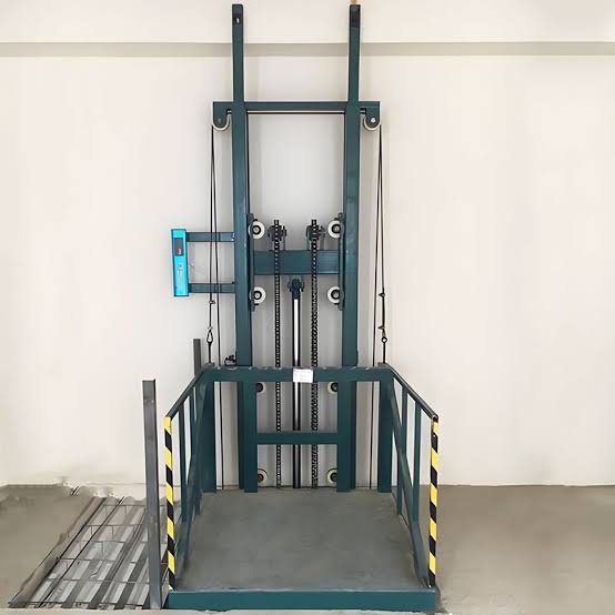 Customized Medium Duty Cargo Lift Best | Safe Efficient Material